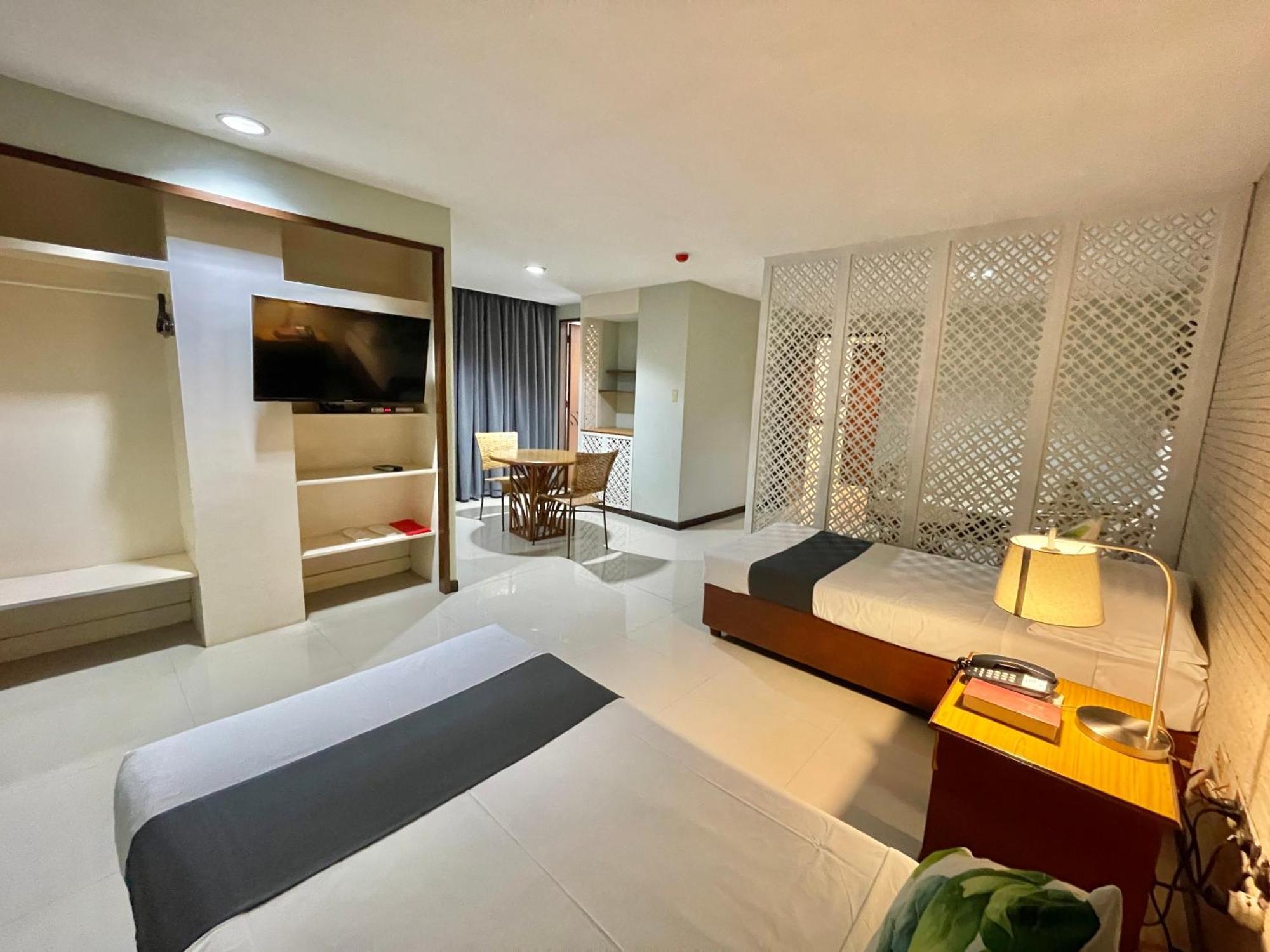 The Vip Hotel Cagayán de Oro Extérieur photo