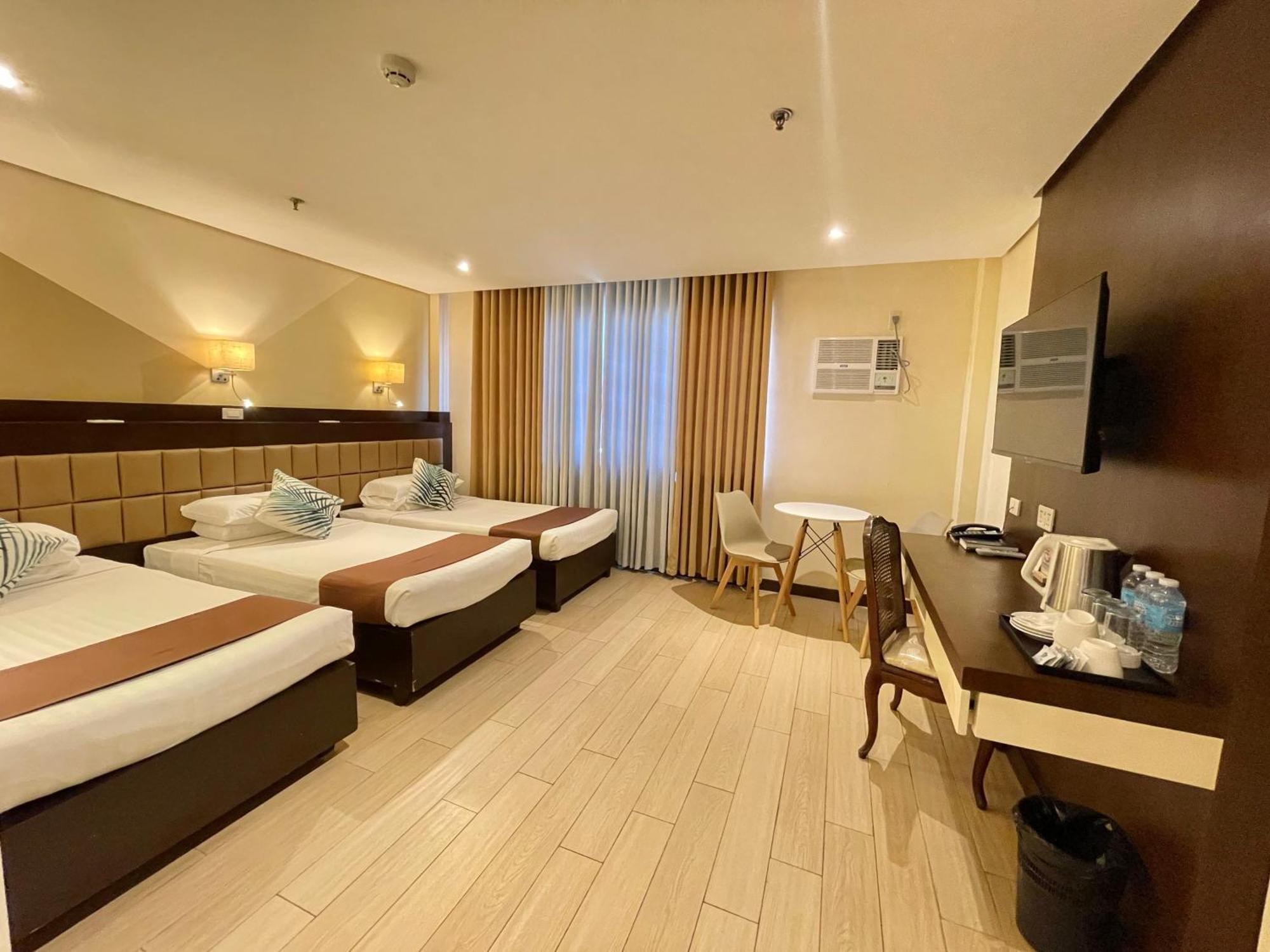 The Vip Hotel Cagayán de Oro Extérieur photo