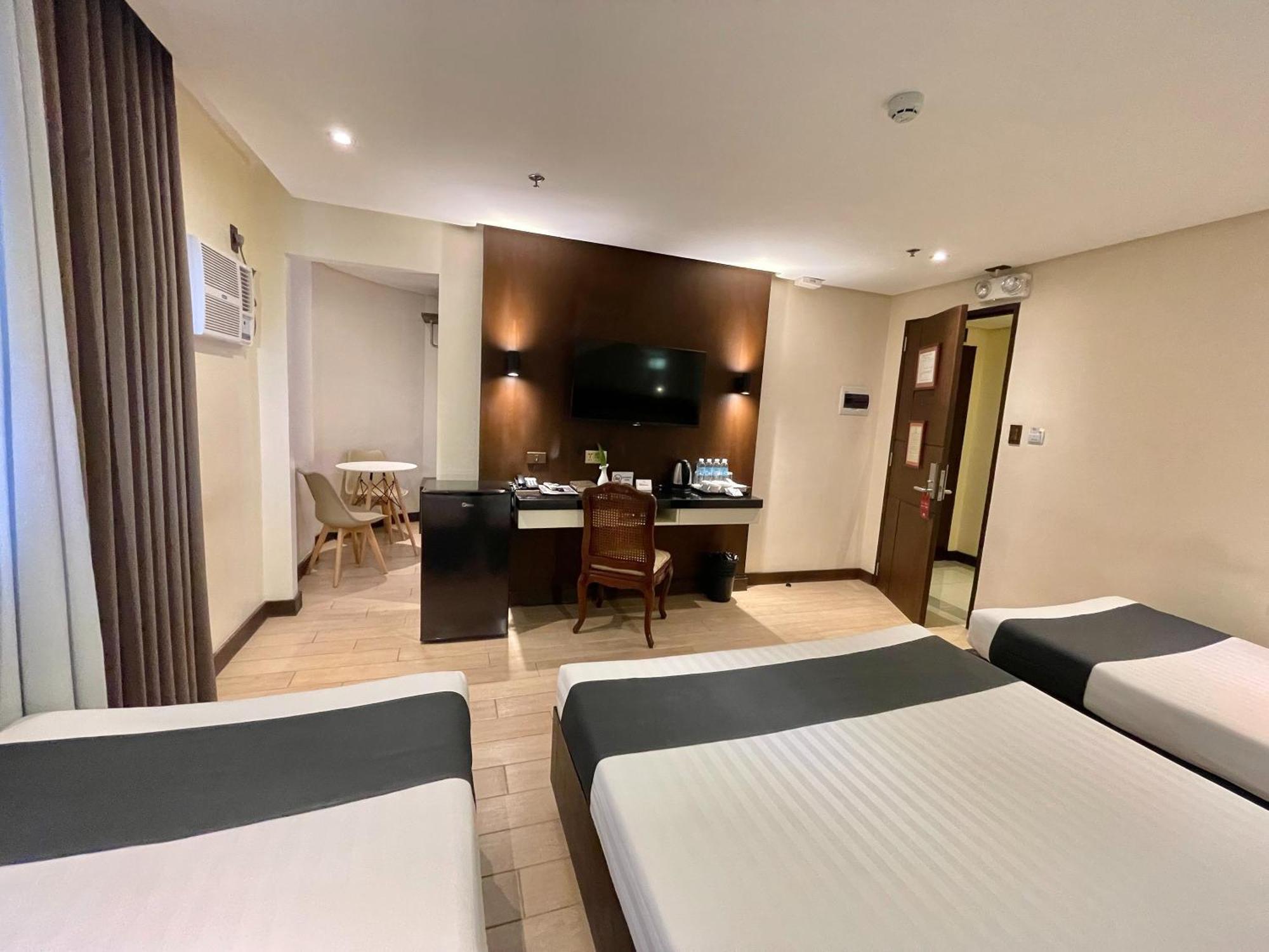 The Vip Hotel Cagayán de Oro Extérieur photo