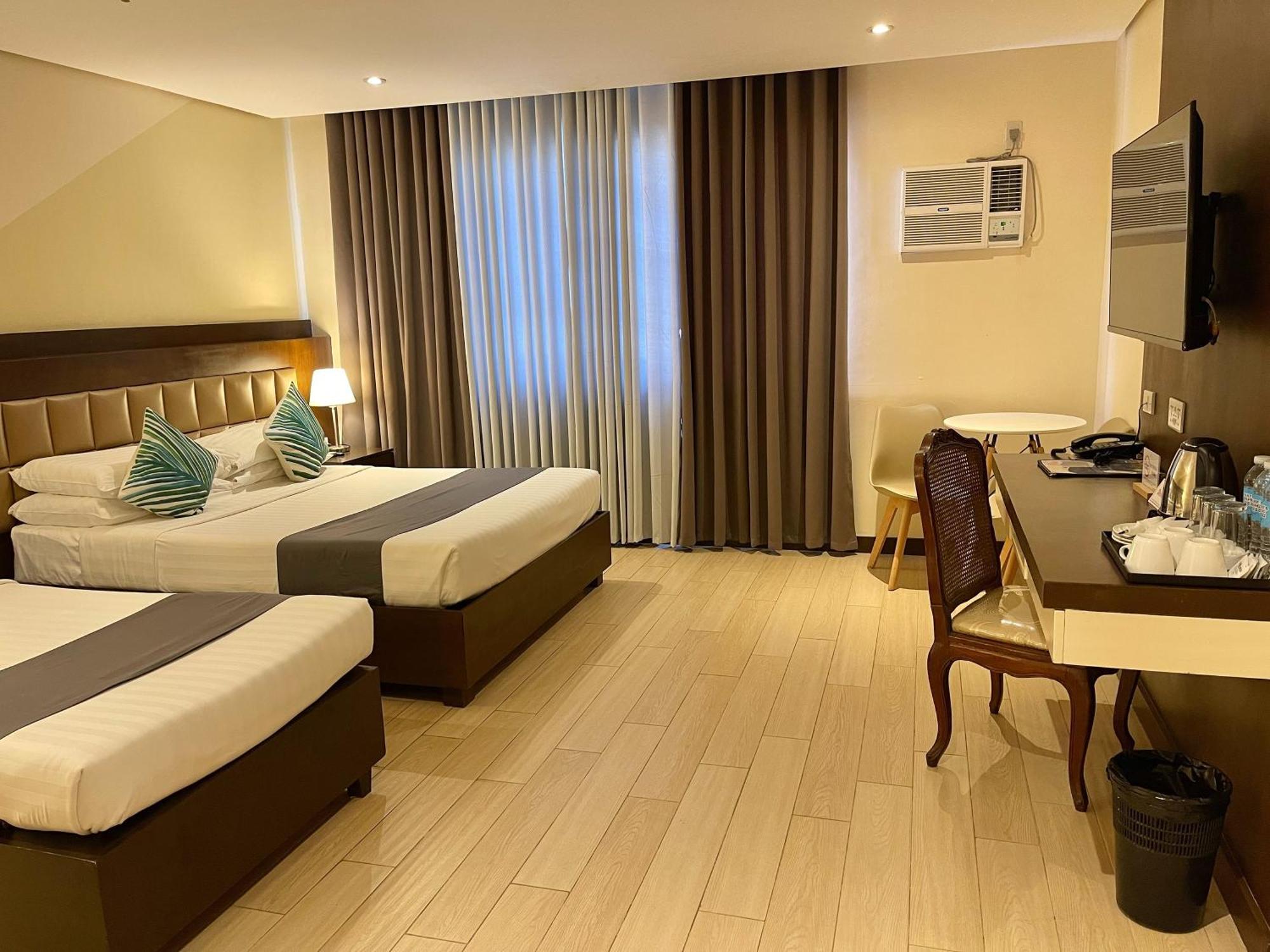 The Vip Hotel Cagayán de Oro Extérieur photo