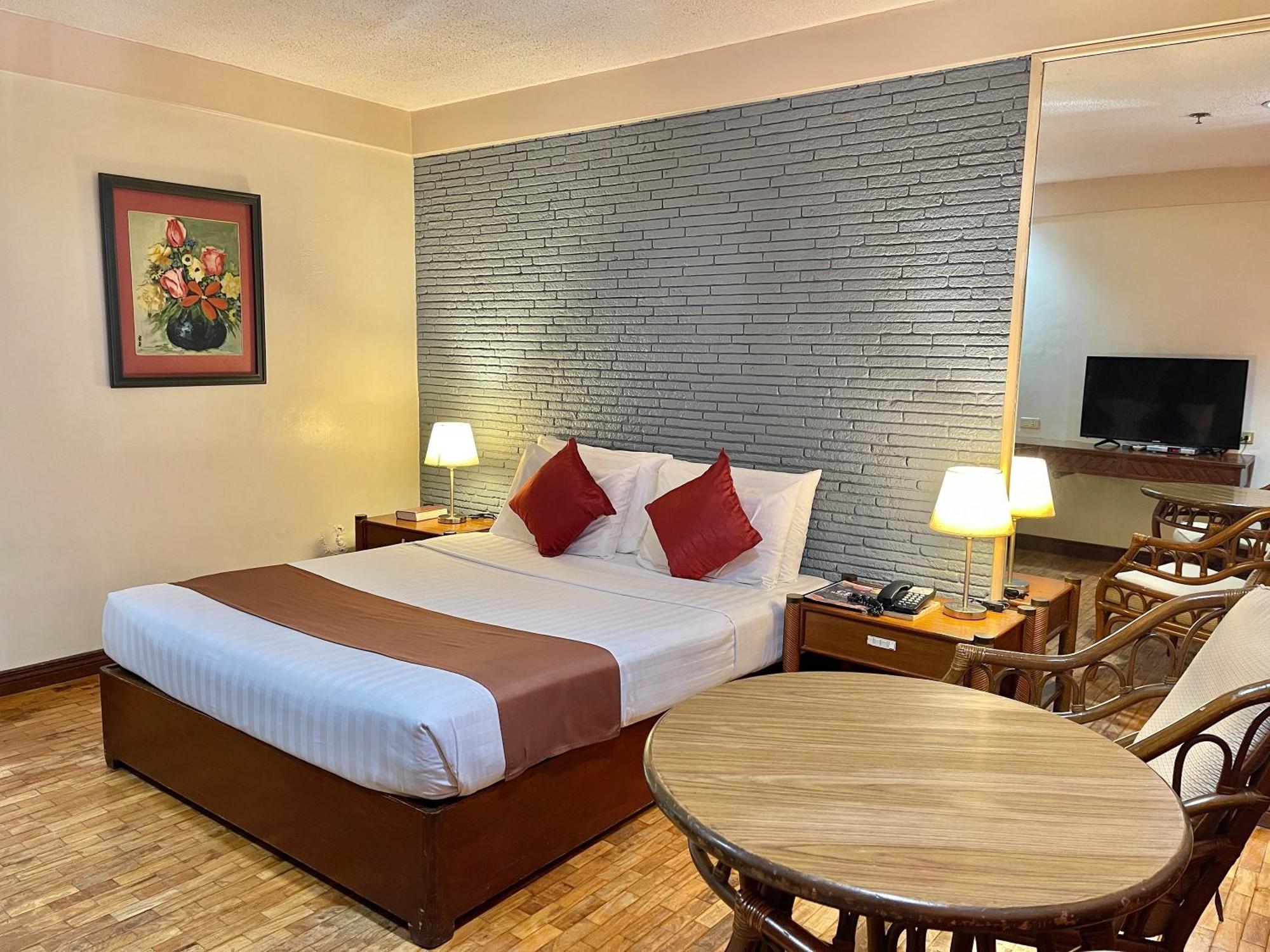 The Vip Hotel Cagayán de Oro Extérieur photo